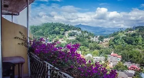 Blinkbonnie Inn Kandy
